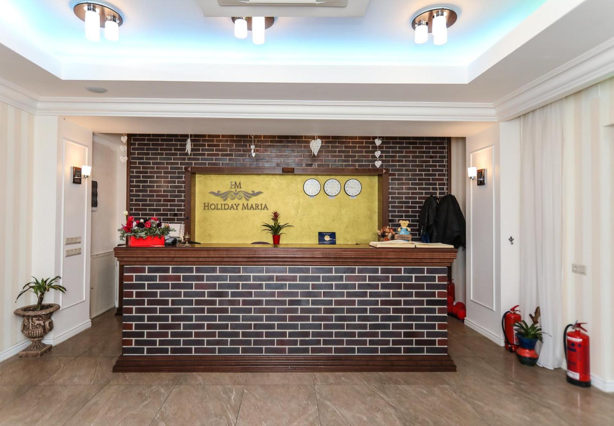 Hotel Holiday Maria 바일레헤르쿨라네 외부 사진